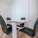 Whats-App Self Check-In - Leoben Apartments Lejlighed Leoben (Styria)