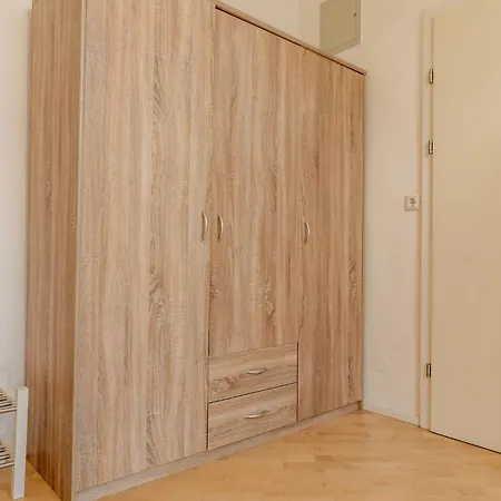 Whats-App Self Check-In - Leoben Apartments Daire