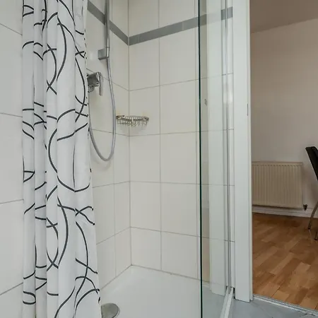 Whats-App Self Check-In - Leoben Apartments Apartment