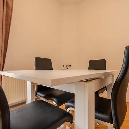Daire Whats-App Self Check-In - Leoben Apartments *