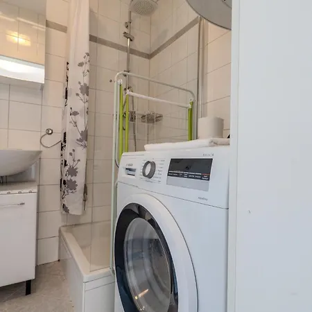 Whats-App Self Check-In - Leoben Apartments Daire