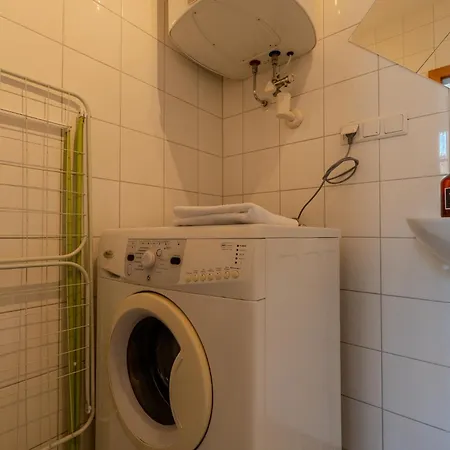 Whats-App Self Check-In - Leoben Apartments Apartment *