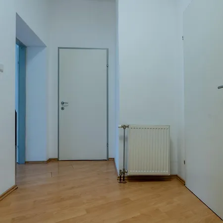 Whats-App Self Check-In - Leoben Apartments Daire *