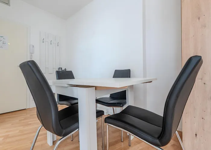 Whats-App Self Check-In - Leoben Apartments Apartment Leoben (Styria)