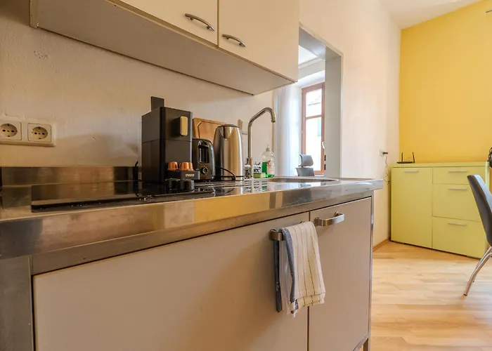 Whats-App Self Check-In - Leoben Apartments Apartment