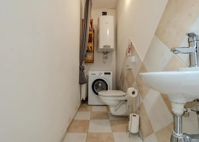 Whats-App Self Check-In - Leoben Apartments Apartment