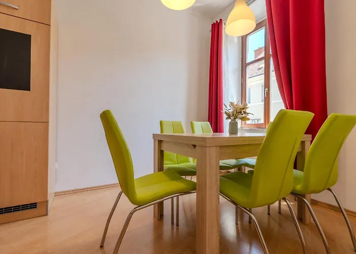 Whats-App Self Check-In - Leoben Apartments